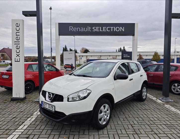 Nissan Qashqai 1