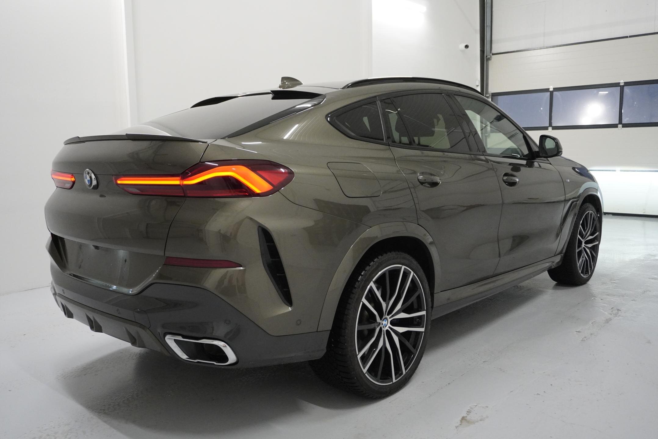 BMW X6 SUV 3,0 l 250 kw
