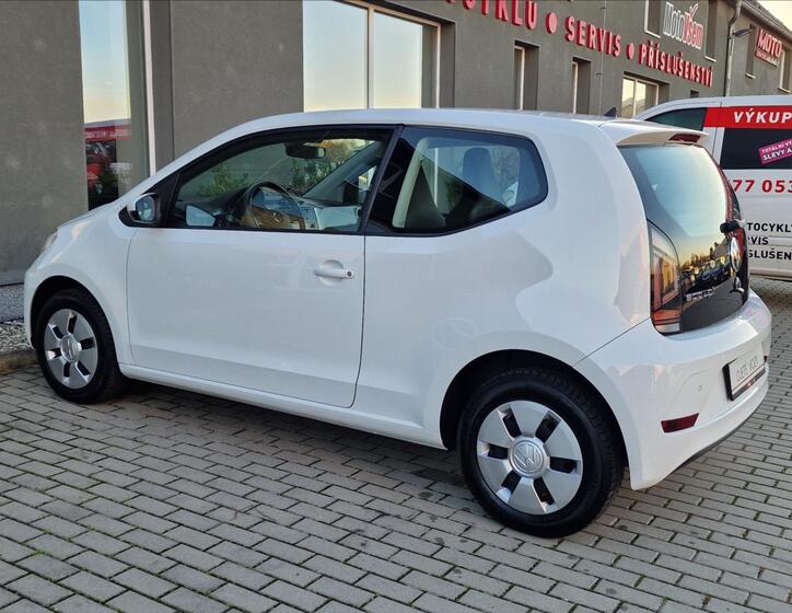 Volkswagen up! 7
