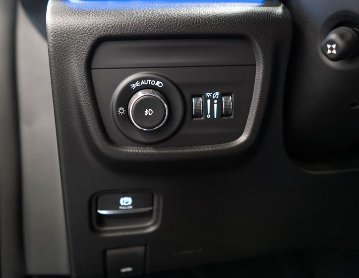 Jeep Grand Cherokee 26