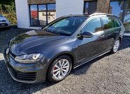 Volkswagen Golf Kombi 2,0 l 135 kw