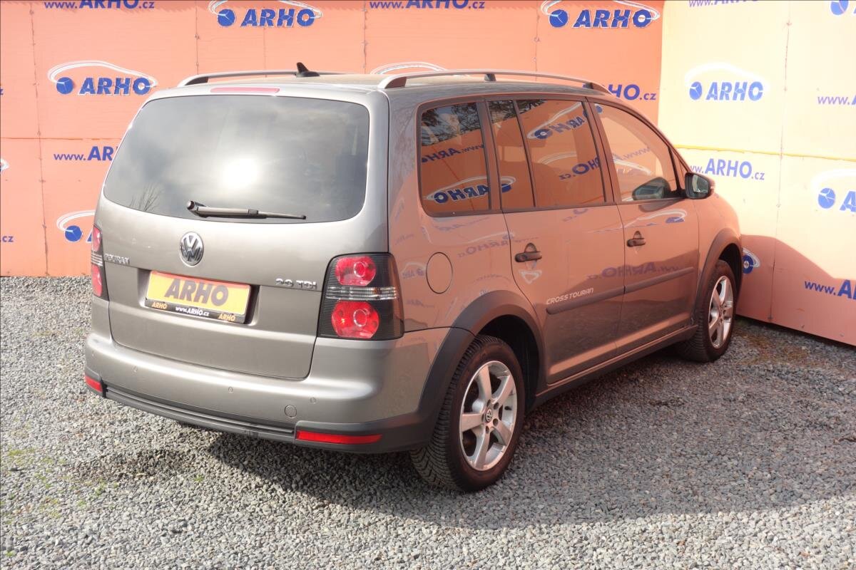 Volkswagen Touran MPV 2,0 l 103 kw