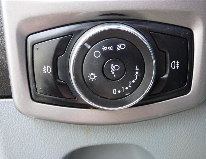 Ford Transit Custom 16