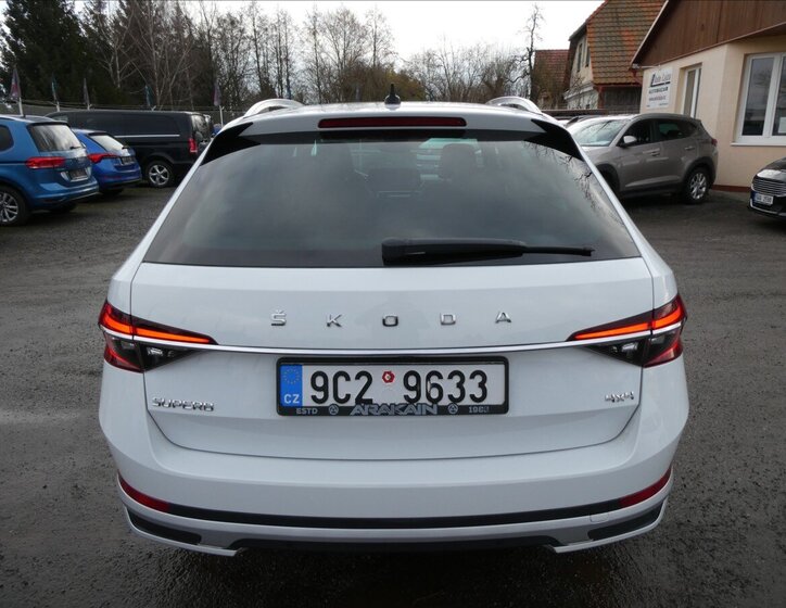 Škoda Superb Kombi 2,0 l 147 kw