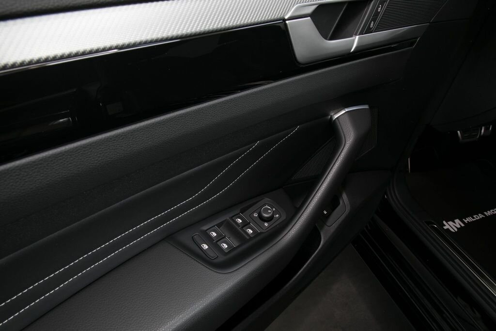 Volkswagen Arteon Liftback 2,0 l 206 kw