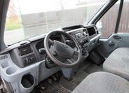 Ford Transit 8