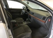 Opel Vectra Sedan 2,2 l 108 kw
