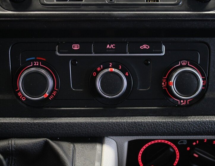 Volkswagen Transporter MPV 2,0 l 75 kw