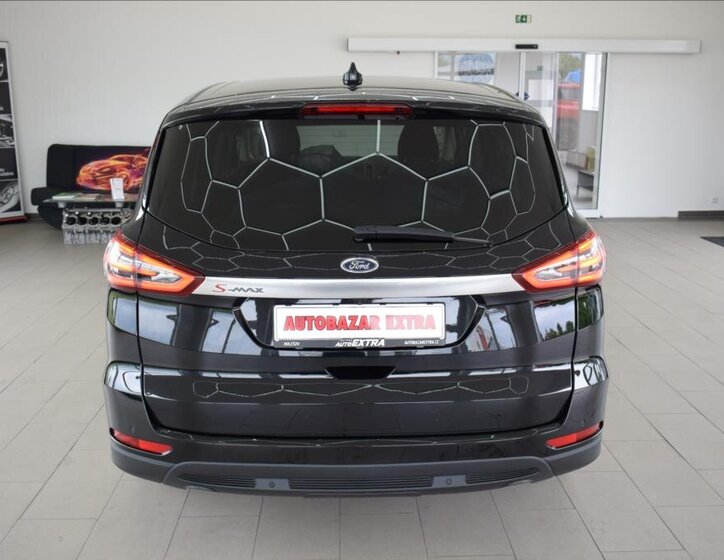 Ford S-MAX MPV 2,0 l 110 kw