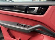 Porsche Cayenne SUV / Terénní 3,0 l 250 kw