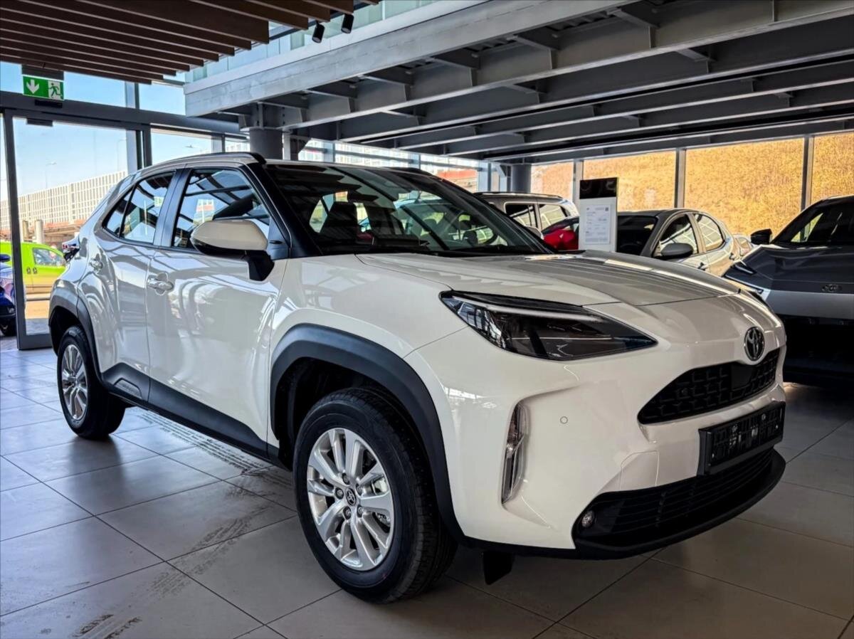 Toyota Yaris Cross SUV 1,5 l 85 kw