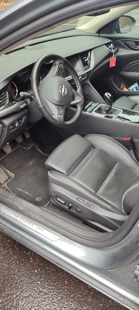 Opel Insignia Kombi 0,0 125 kw