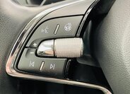 Škoda Karoq SUV / Terénní 1,5 l 110 kw