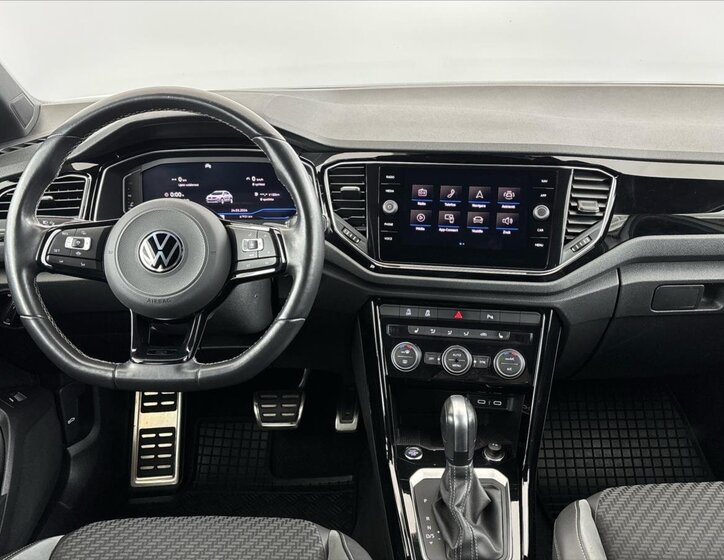 Volkswagen T-Roc SUV / Terénní 2,0 l 221 kw
