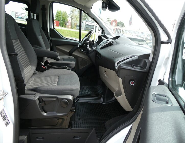 Ford Tourneo Custom Ostatní 2,0 l 96 kw