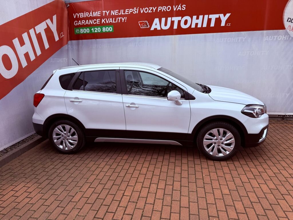 Suzuki SX4 S-Cross SUV / Terénní 1,4 l 103 kw