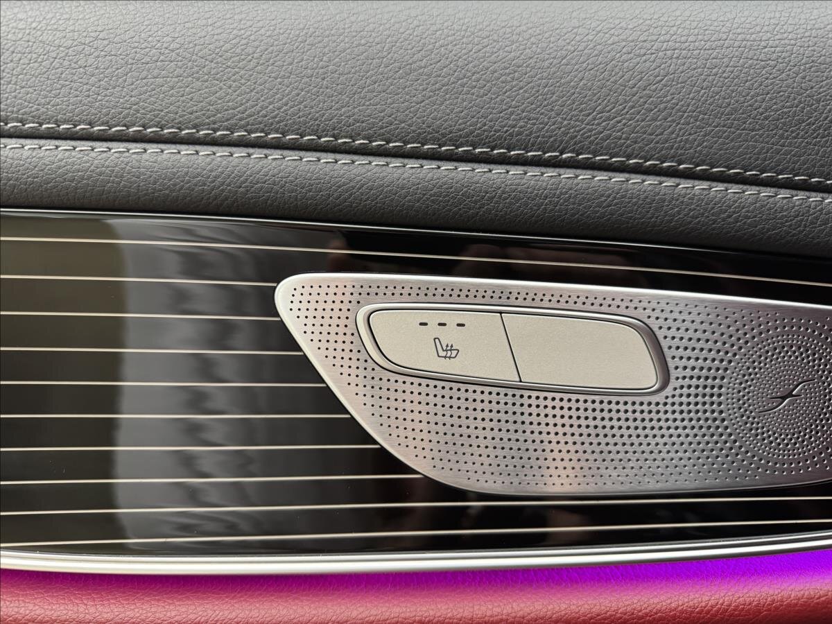 Mercedes-Benz CLS Sedan / Limuzína 3,0 l 320 kw