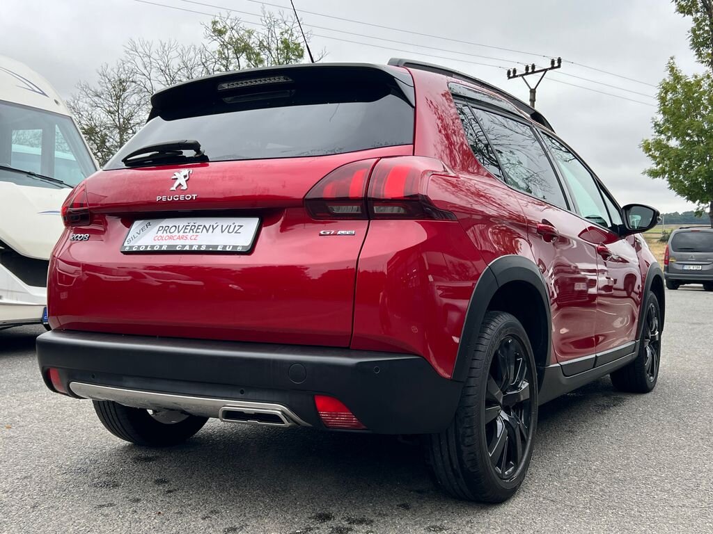 Peugeot 2008 SUV 1,2 l 96 kw