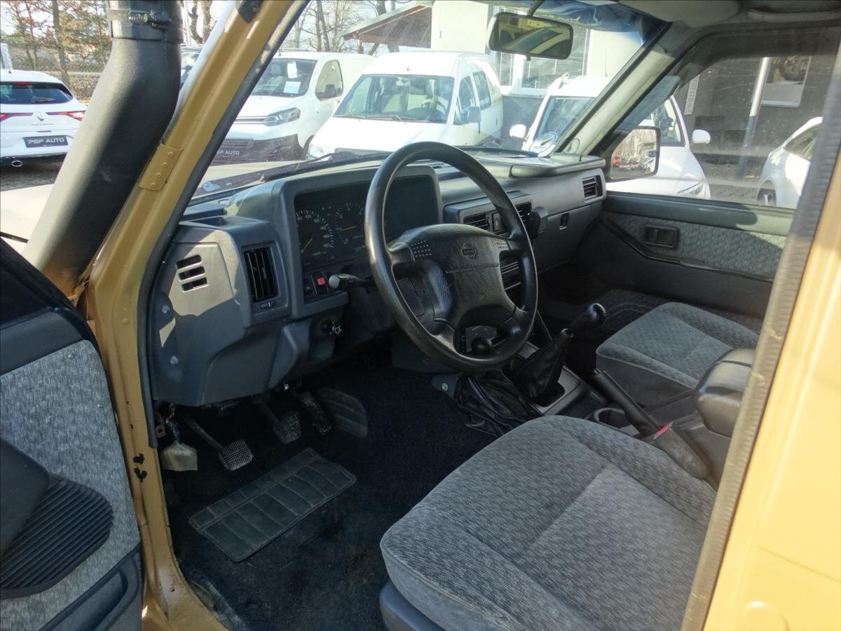 Nissan Ostatní Pick-up 2,8 l 85 kw