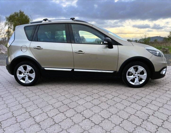 Renault Scénic Hatchback 1,2 l 97 kw