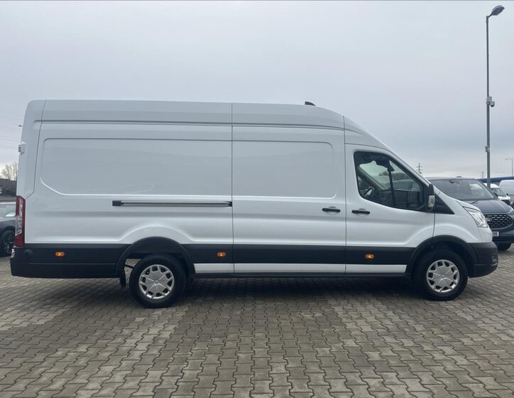 Ford Transit 5