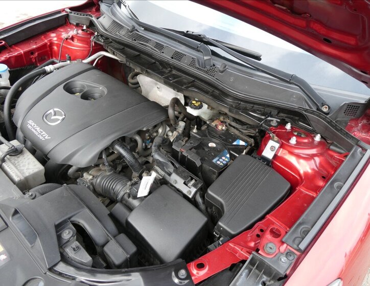 Mazda CX-5 SUV / Terénní 2,0 l 121 kw