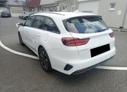 KIA Ceed 5