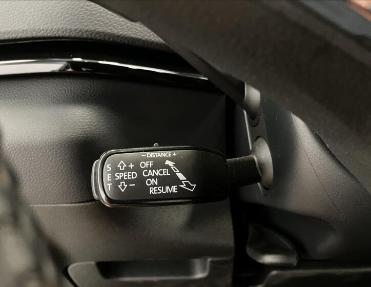 Škoda Karoq SUV / Terénní 2,0 l 85 kw