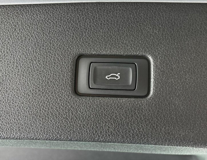 Audi SQ8 SUV / Terénní 4,0 l 373 kw