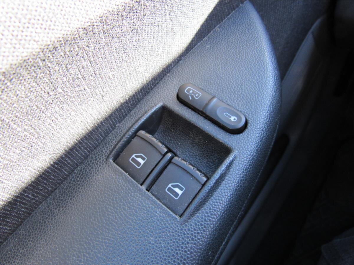 Škoda Fabia Hatchback 1,2 l 40 kw