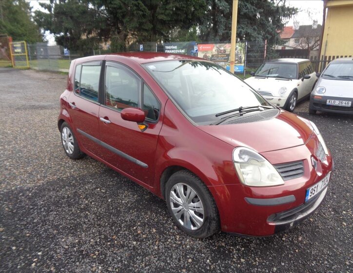 Renault Modus 1
