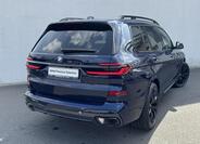 BMW X7 2