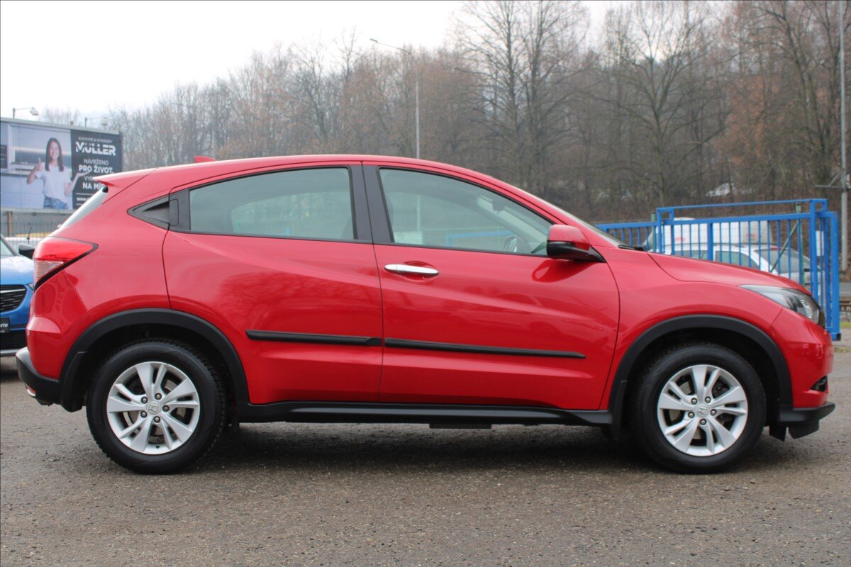 Honda HR-V SUV / Terénní 1,5 l 96 kw
