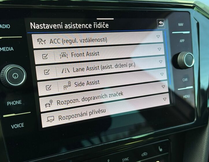 Volkswagen Passat Kombi 2,0 l 110 kw