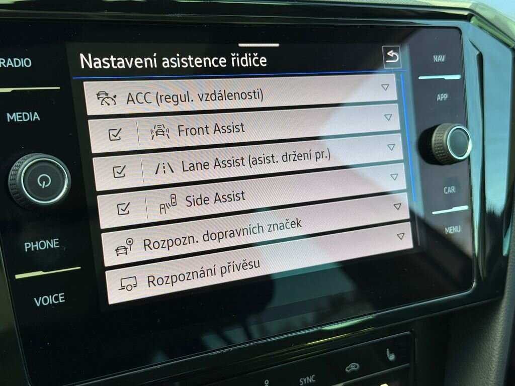 Volkswagen Passat Kombi 2,0 l 110 kw