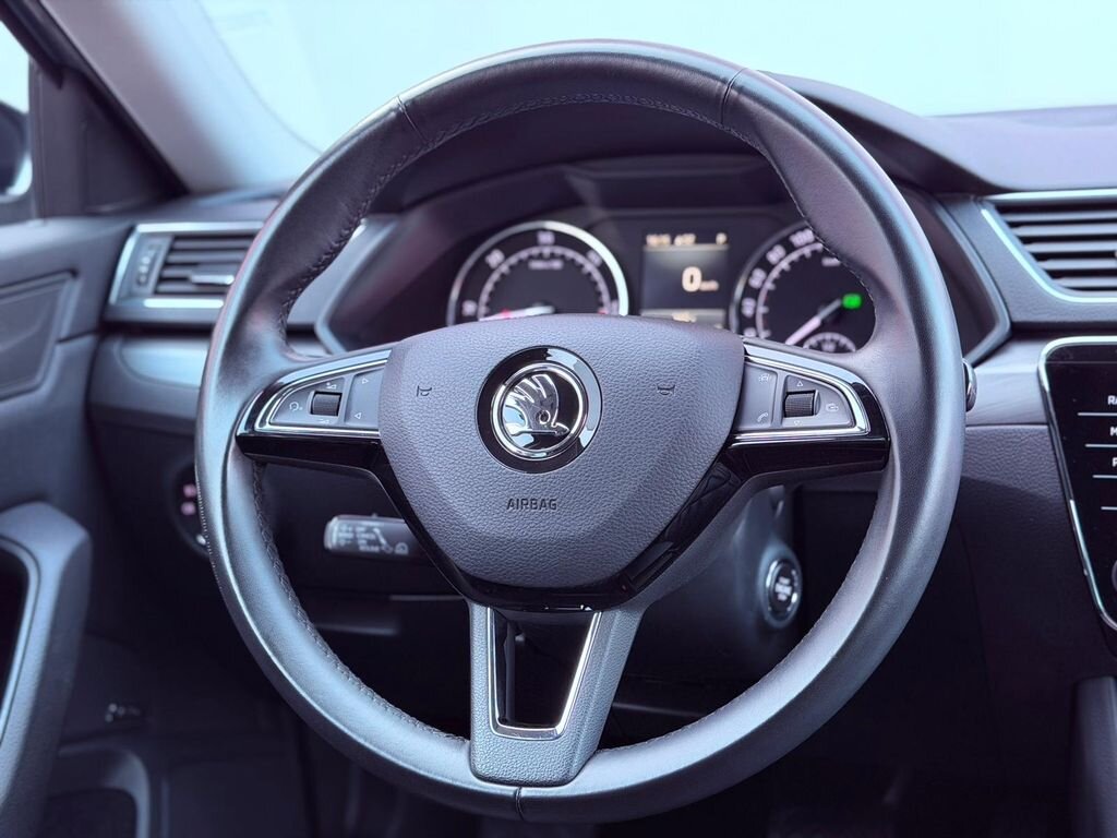 Škoda Superb Liftback 2,0 l 110 kw