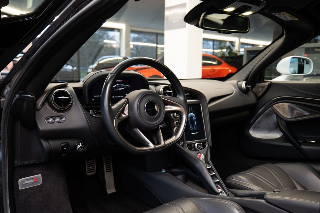 McLaren 720S Kupé 4,0 l 530 kw