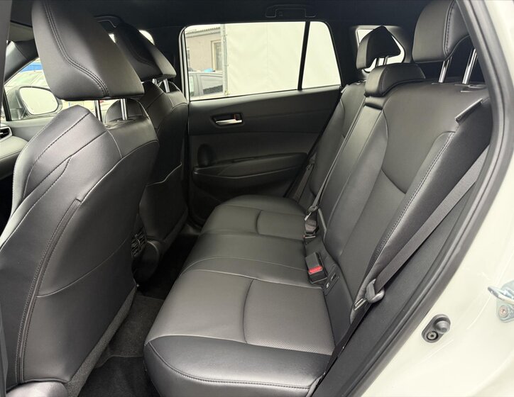 Toyota Corolla Cross SUV / Terénní 2,0 l 112 kw