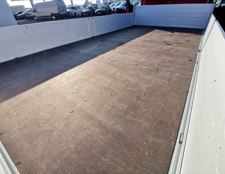 Mercedes-Benz Sprinter 20