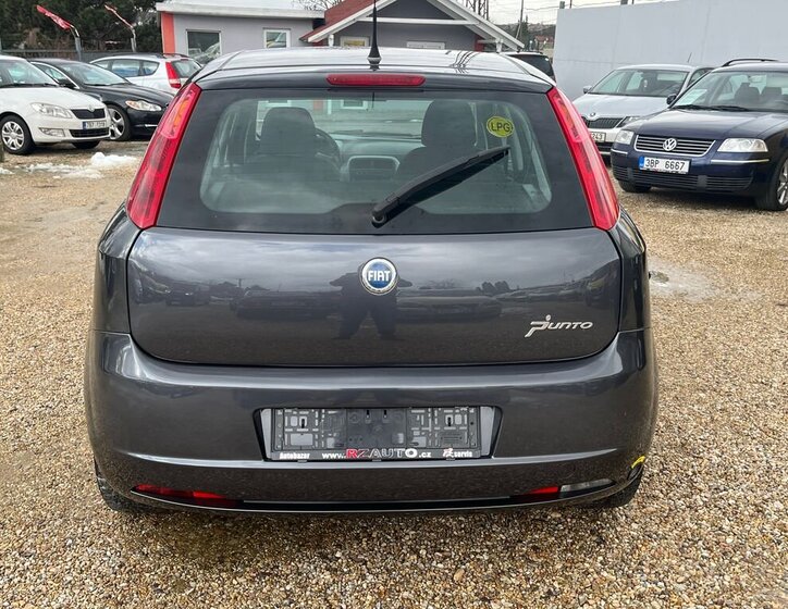 Fiat Punto Hatchback 1,2 l 51 kw