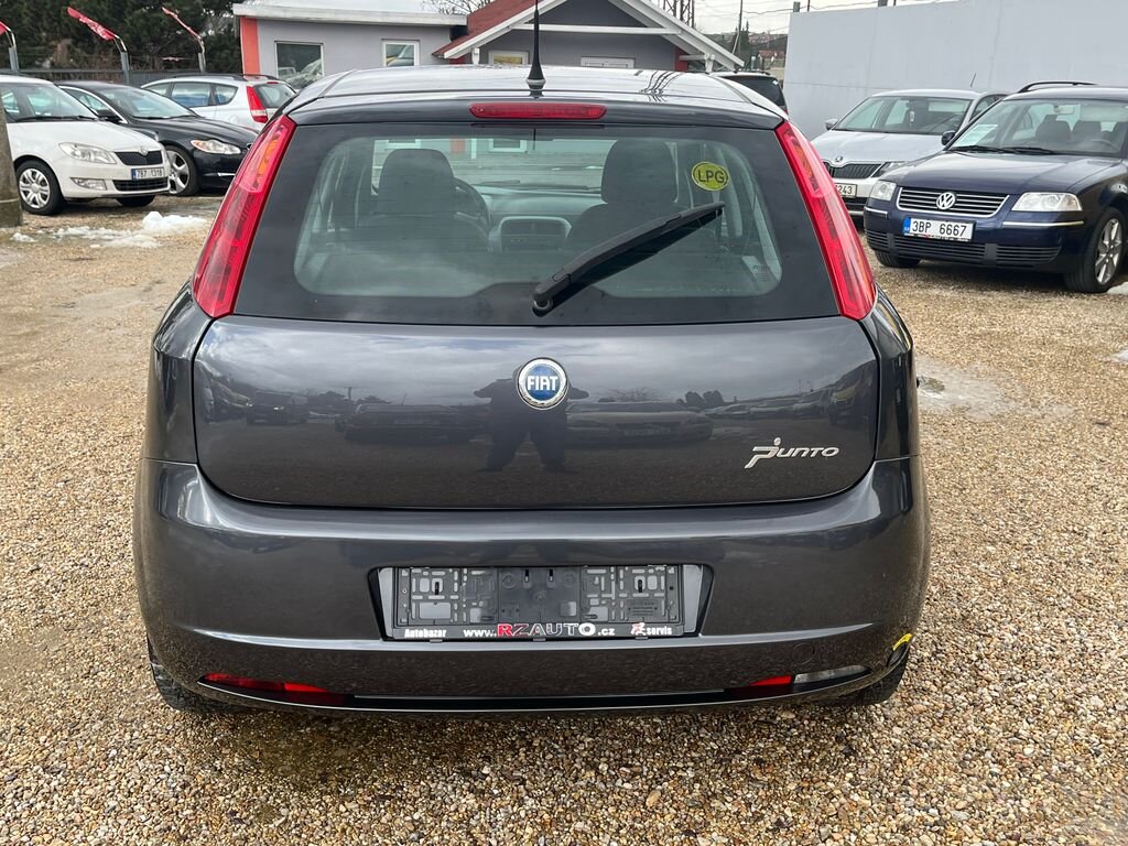 Fiat Punto Hatchback 1,2 l 51 kw