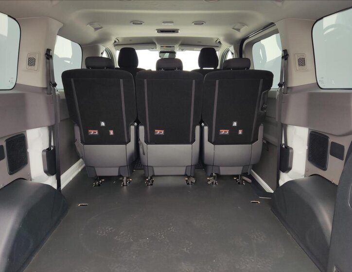 Volkswagen Transporter 26