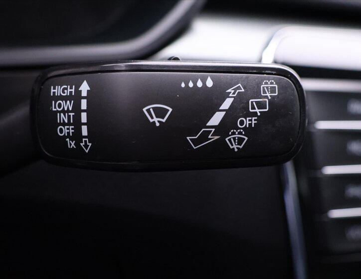 Škoda Superb Liftback 2,0 l 140 kw