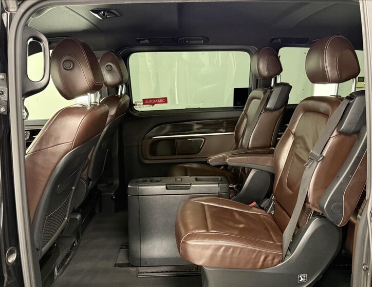 Mercedes-Benz Třídy V 10