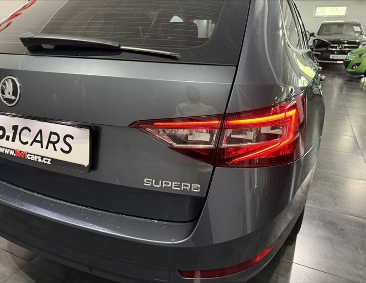 Škoda Superb 24