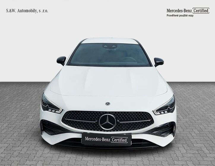 Mercedes-Benz CLA 8