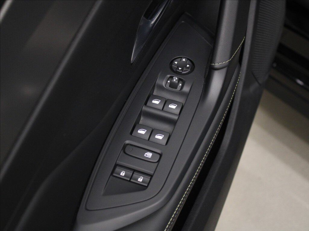 Peugeot 308 Kombi 1,2 l 96 kw