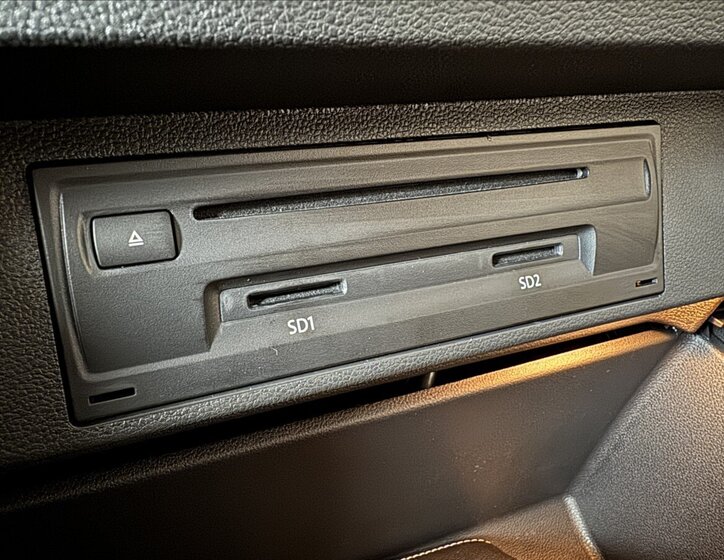 Volkswagen T-Roc SUV / Terénní 1,5 l 110 kw