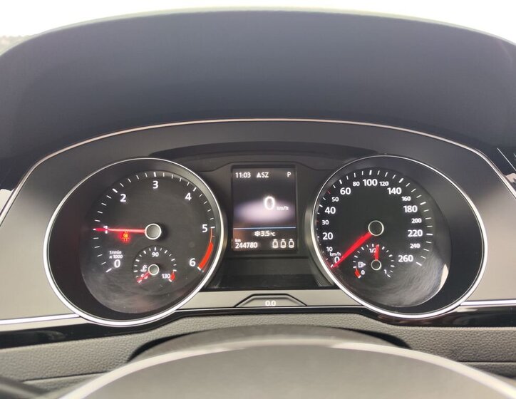 Volkswagen Passat Sedan 2,0 l 140 kw