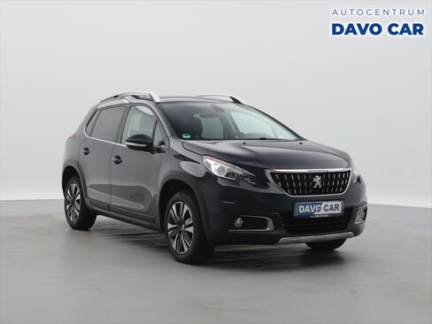 Peugeot 2008 SUV / Terénní 1,2 l 81 kw